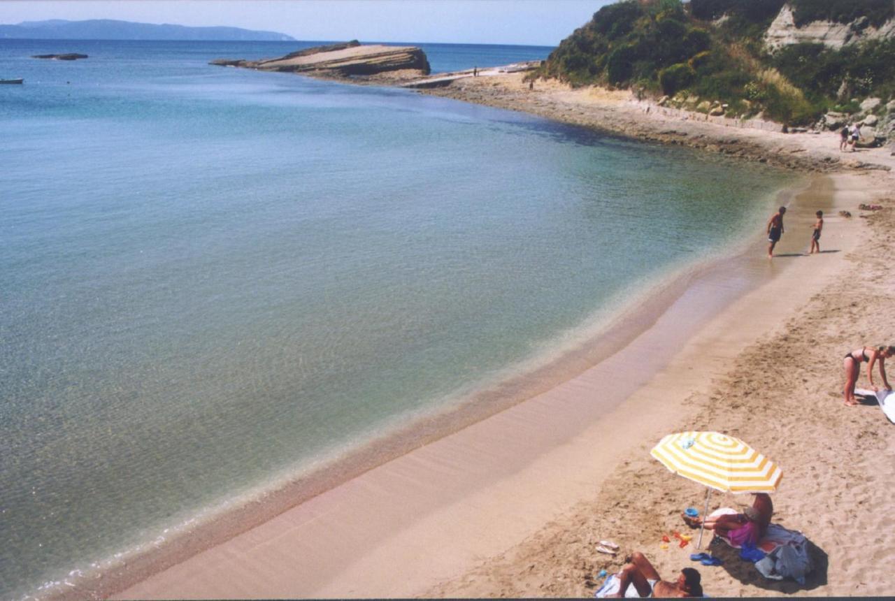 Nerissa Bungalow 2, Two Bedroom House With Sea View Spartia  Zewnętrze zdjęcie