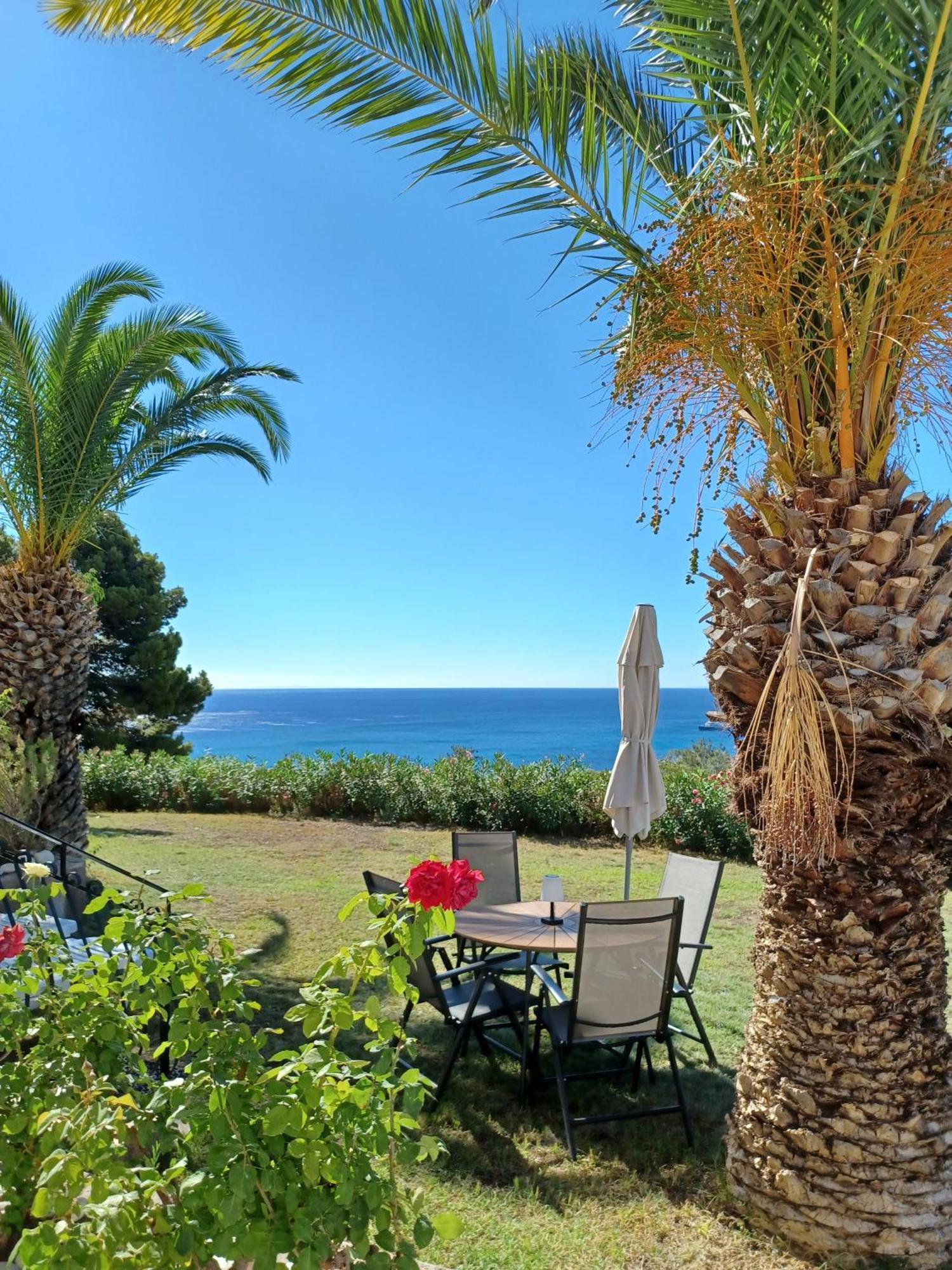 Nerissa Bungalow 2, Two Bedroom House With Sea View Spartia  Zewnętrze zdjęcie