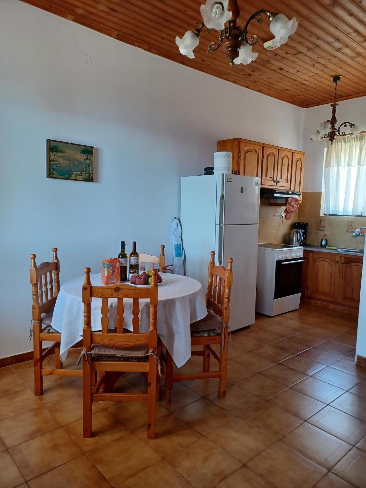Nerissa Bungalow 2, Two Bedroom House With Sea View Spartia  Zewnętrze zdjęcie